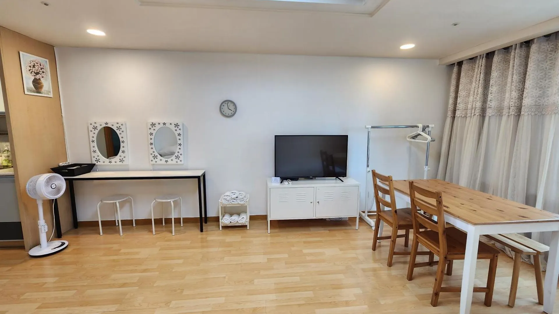 Apartment Jsm Studio Hongik Seoul